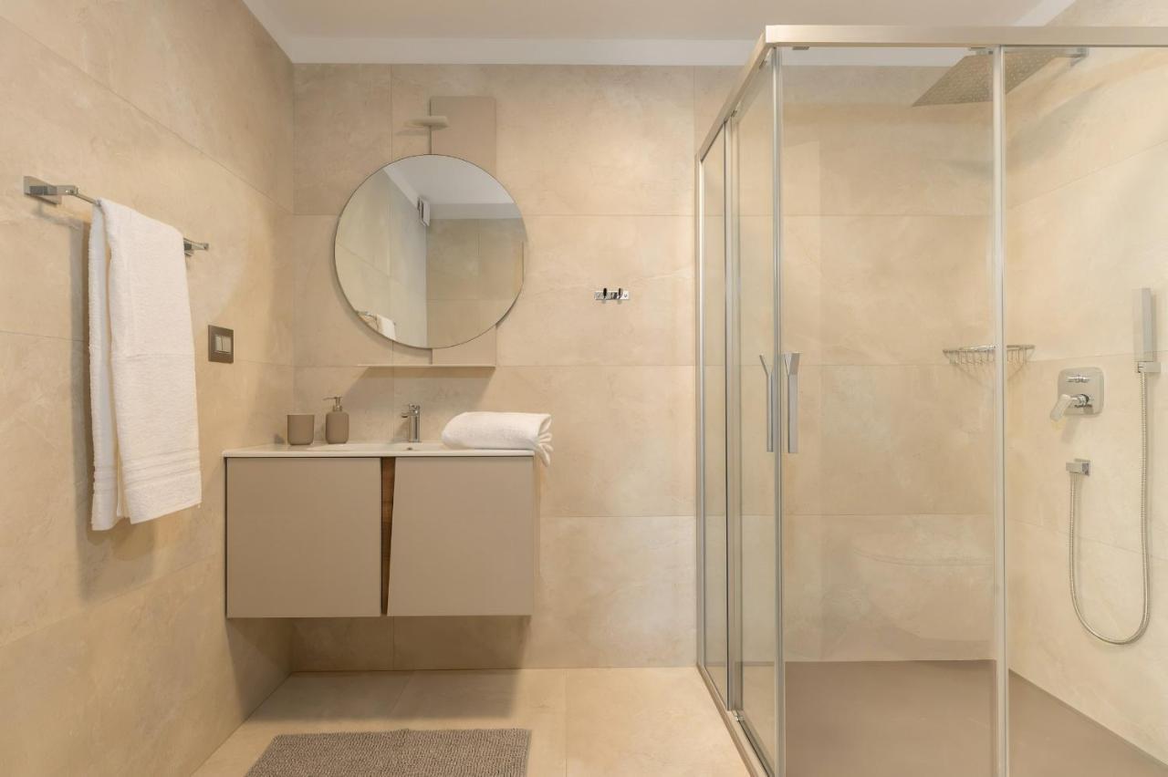 Luxury Villa Santa Cruz With Xl Pool And Jacuzzi Potpićan 외부 사진